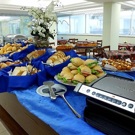 Sanfelice Hotel บัลเนอาริโอ กังโบริว ภายนอก รูปภาพ